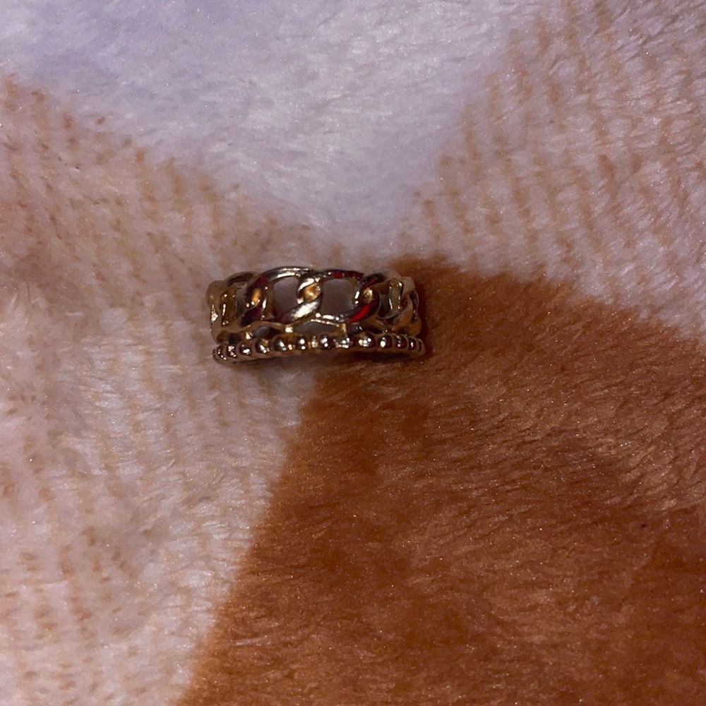 Rings - Picture 2 of 10